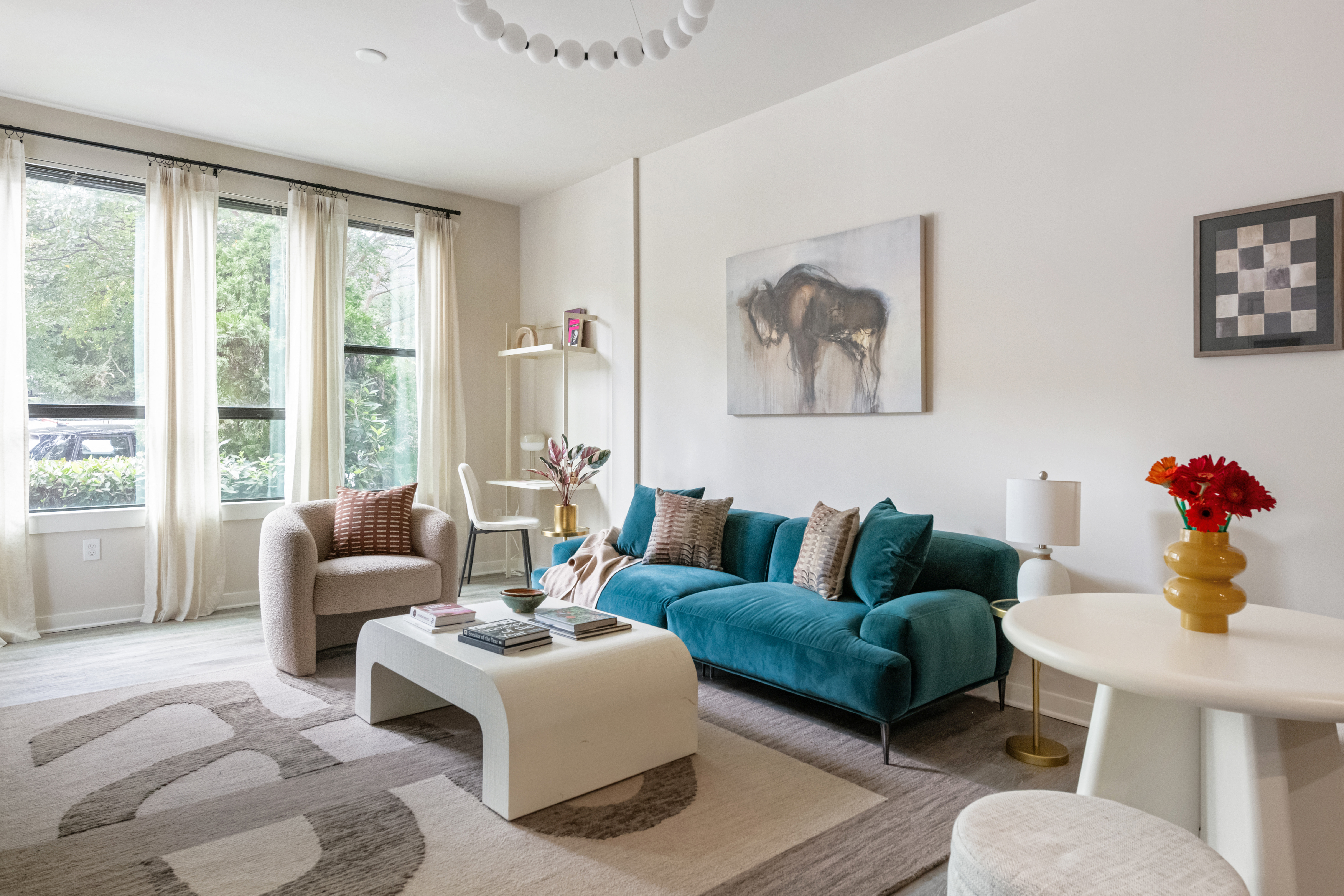 Luxe Meridian — photo 1